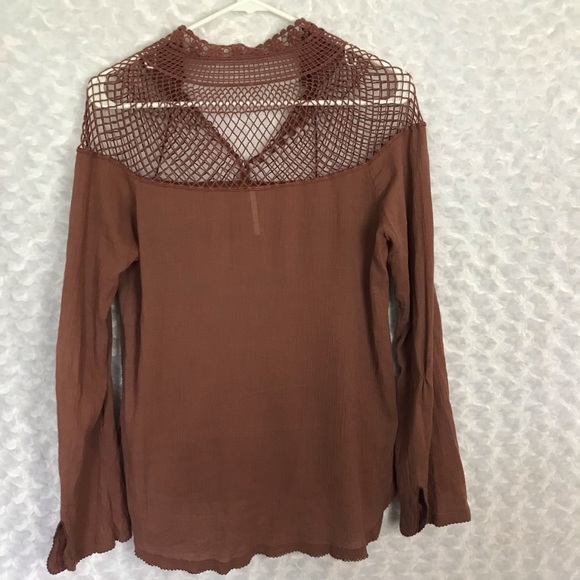 Free People On the Island Bell Sleeve Top XS Lace Crochet Fishnet - Picture 6 of 8